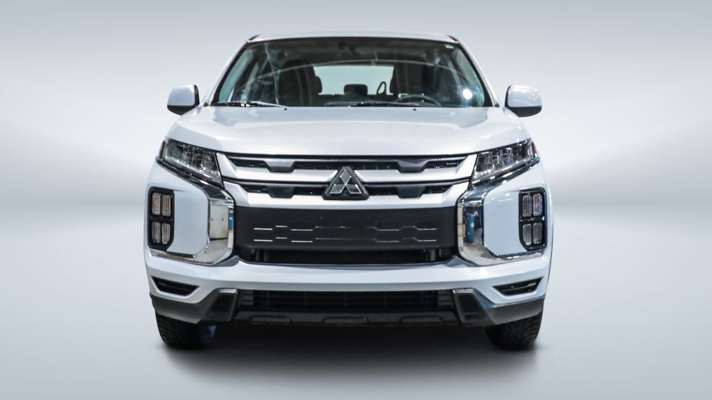 2023 Mitsubishi RVR — photo 2