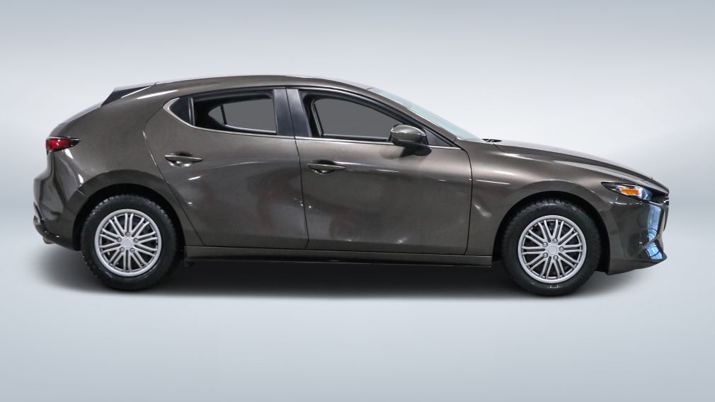 2021 Mazda 3 — photo 8