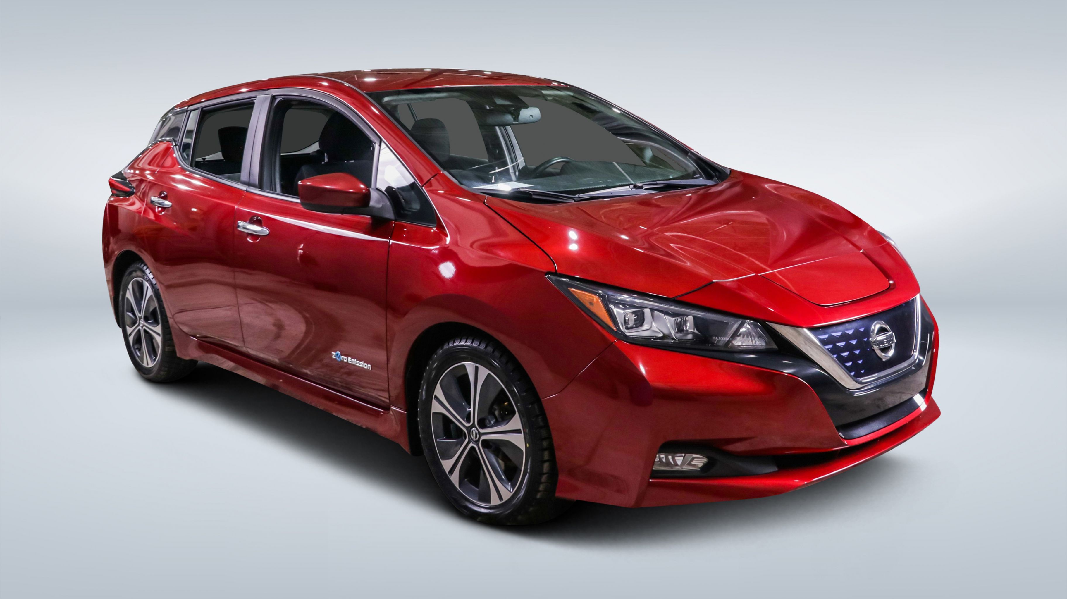 2019 Nissan Leaf — Monbili