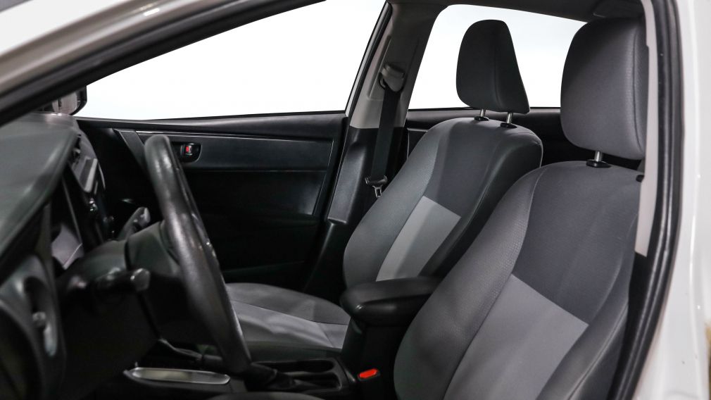 2019 Toyota Corolla — photo 8
