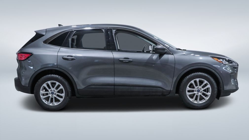2022 Ford Escape — photo 8
