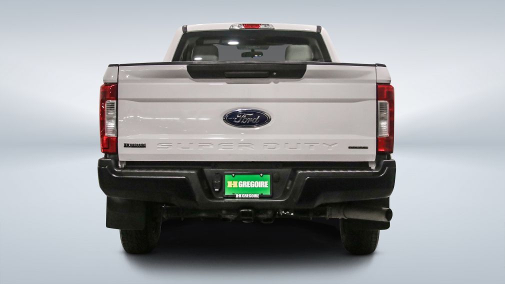 2017 Ford F350 — photo 6
