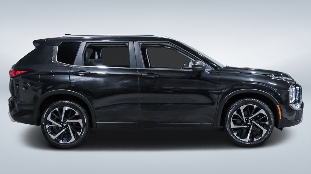 2022 Mitsubishi Outlander — photo 8