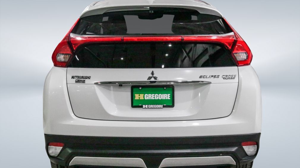 2018 Mitsubishi Eclips... — photo 5