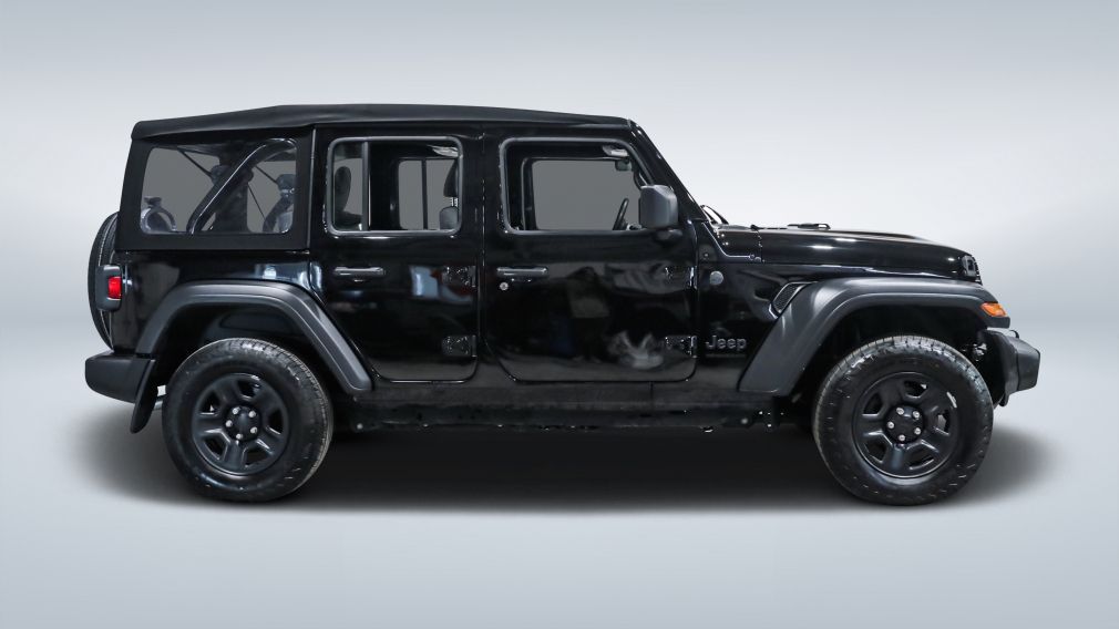 2024 Jeep Wrangler — photo 8