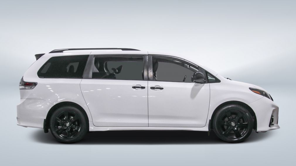 2020 Toyota Sienna — photo 8