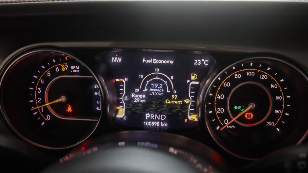 2022 Jeep Wrangler — photo 8