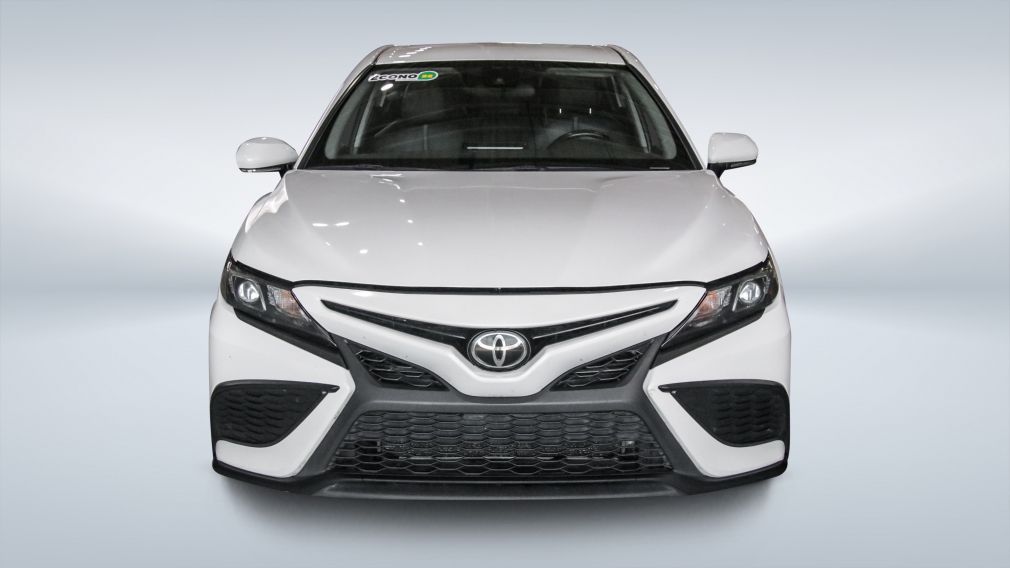 2021 Toyota Camry — photo 2