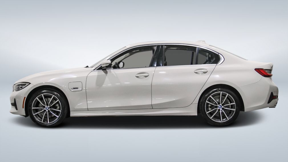 2022 BMW 330 — photo 4