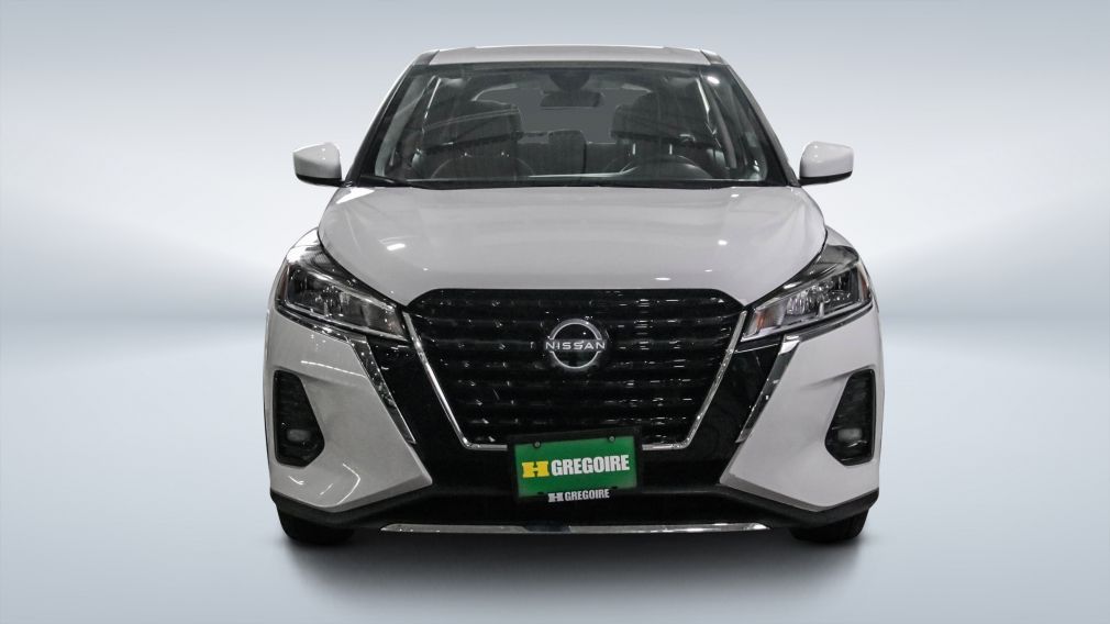 2025 Nissan Kicks — photo 2