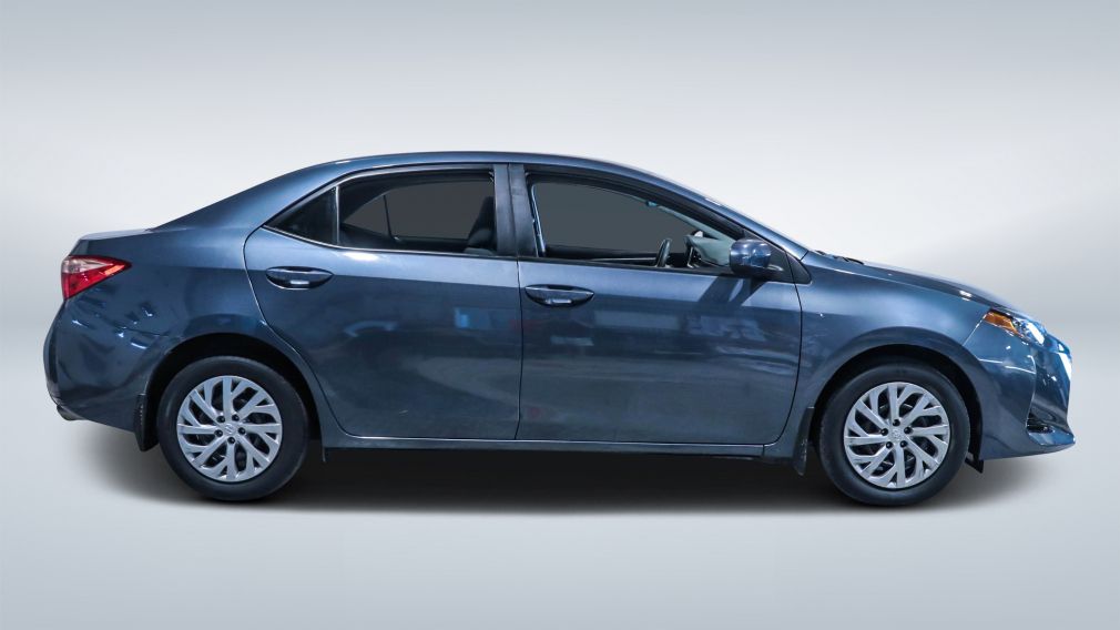 2019 Toyota Corolla — photo 8