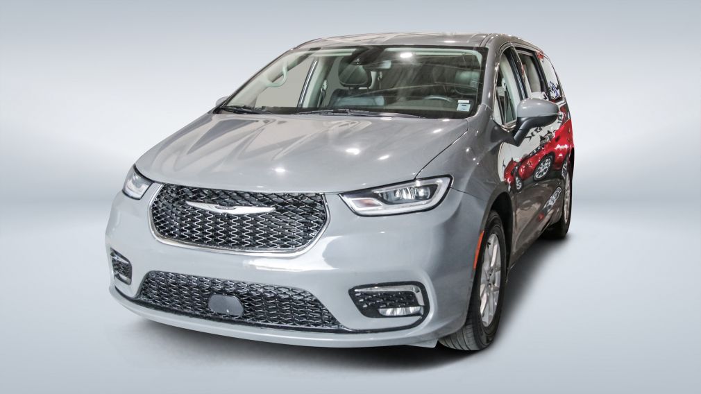 2023 Chrysler Pacifica — photo 3