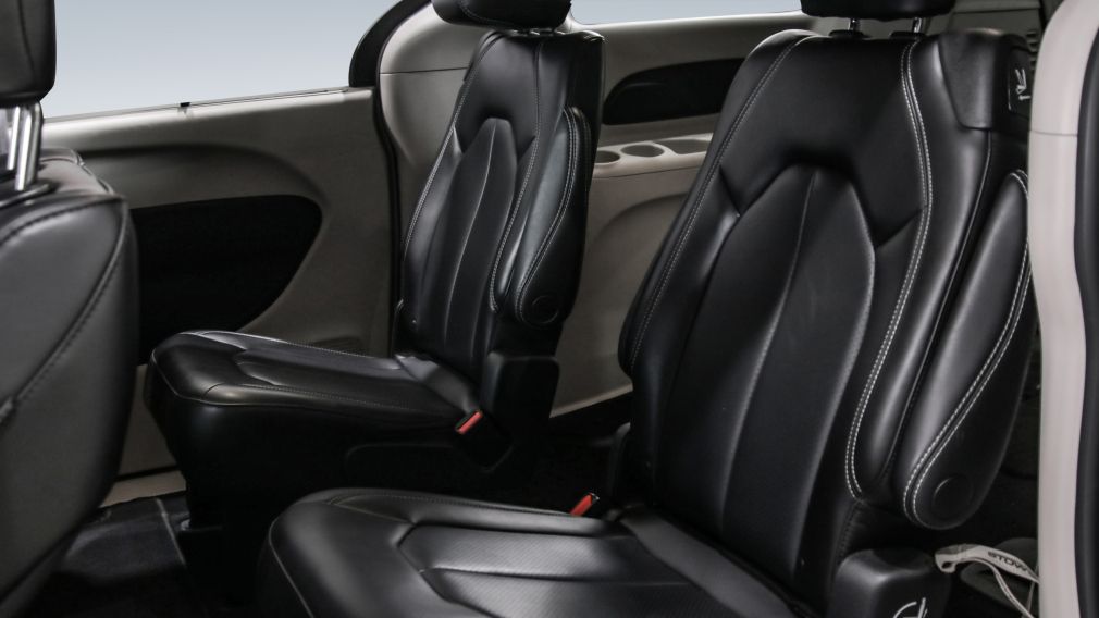 2023 Chrysler Pacifica — photo 8