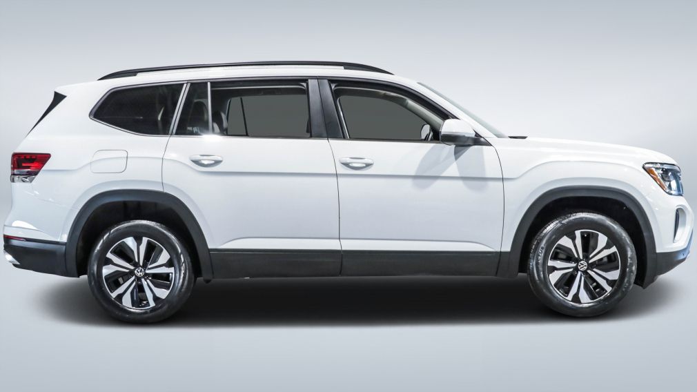 2024 Volkswagen Atlas — photo 8