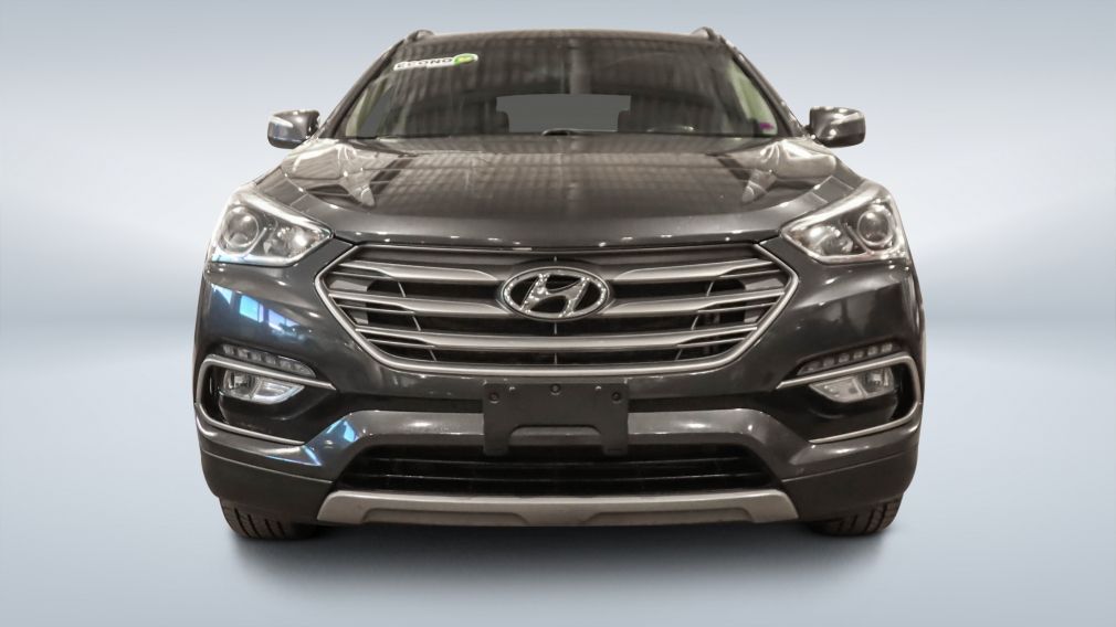 2017 Hyundai Santa Fe — photo 2