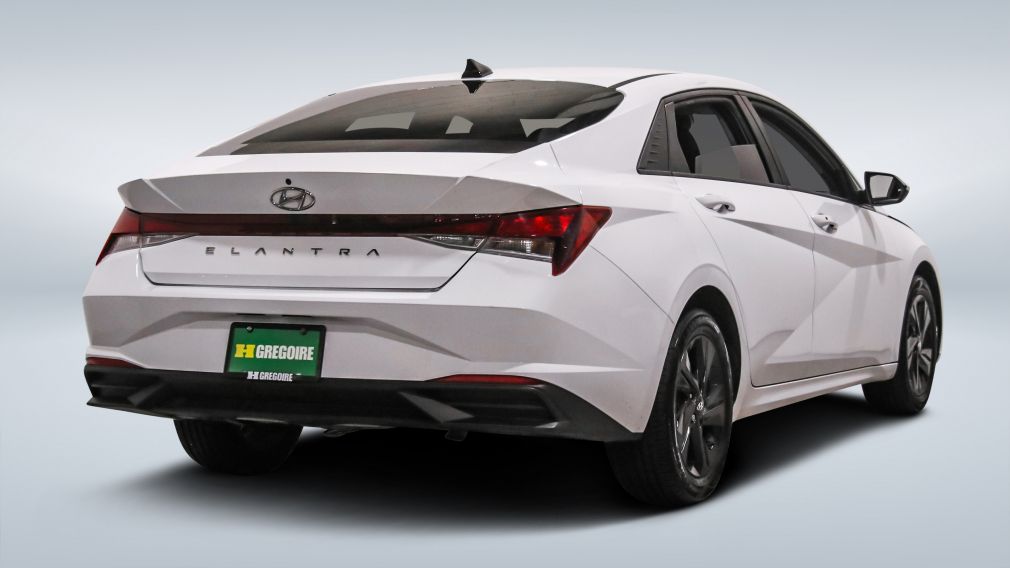 2022 Hyundai Elantra — photo 7