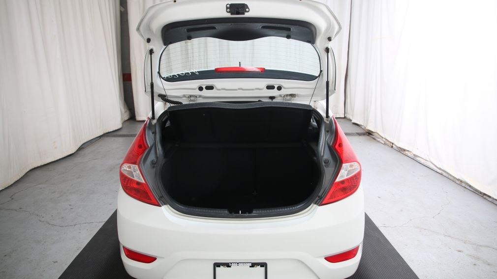 2012 Hyundai Accent GL #23