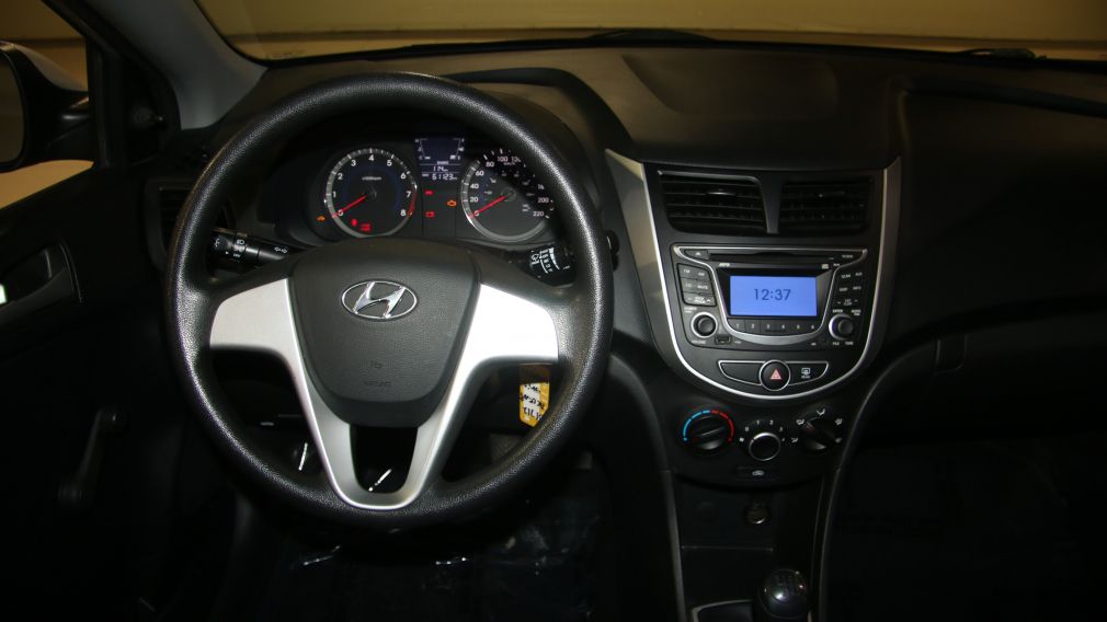 2012 Hyundai Accent L #11