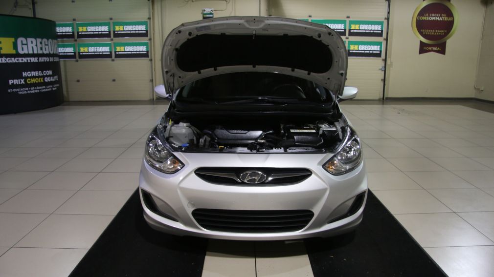 2012 Hyundai Accent L #22