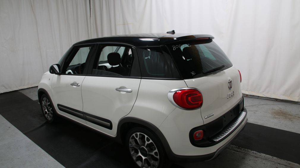 2014 Fiat 500L Trekking TOIT PANO #3