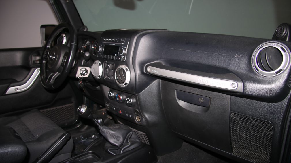 2012 Jeep Wrangler Sahara 4WD A/C GR ELECT 2TOITS MAGS #19