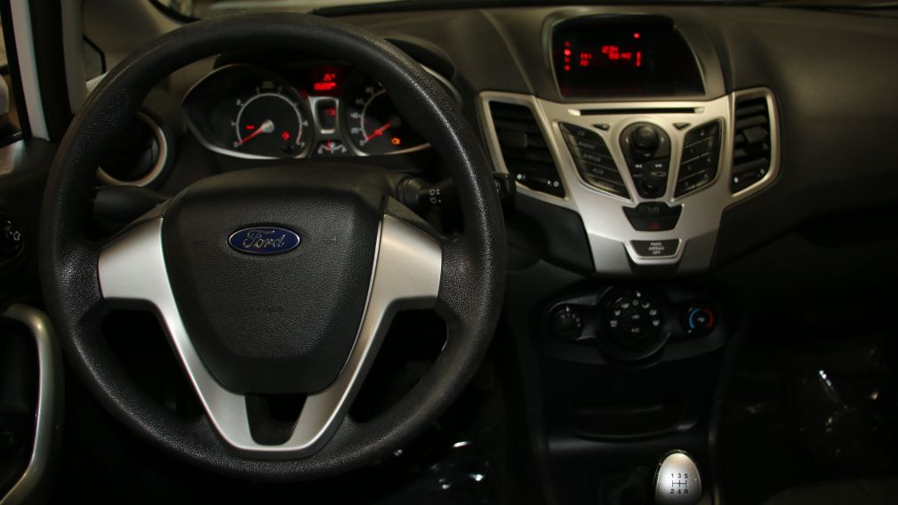 2012 Ford Fiesta SE A/C GR ELECT #13