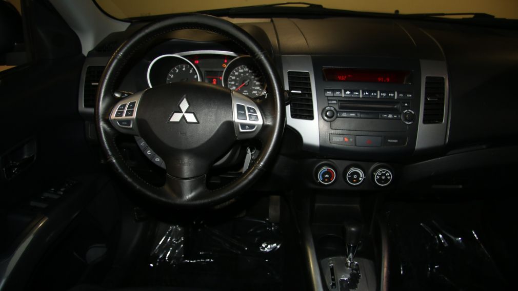 2011 Mitsubishi Outlander ES #11