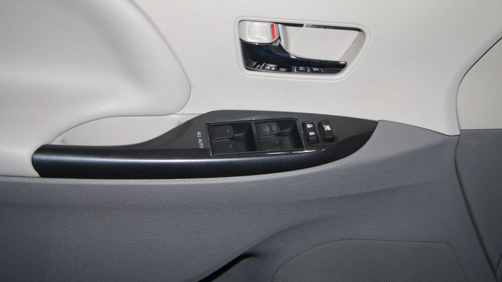 2011 Toyota Sienna SE AUTO A/C MAGS BLUETHOOT CUIR TOIT #11