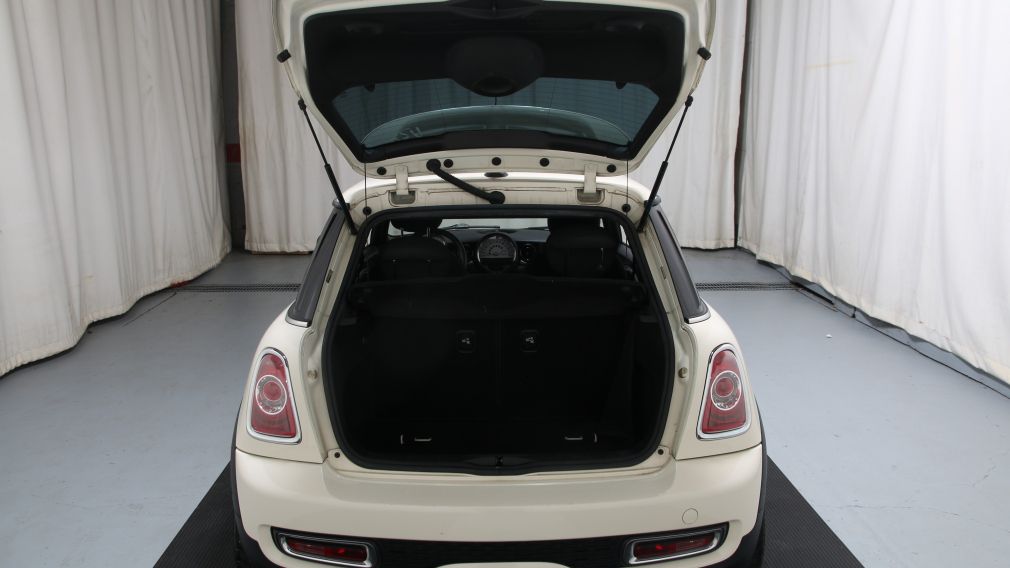 2011 Mini Cooper S #23