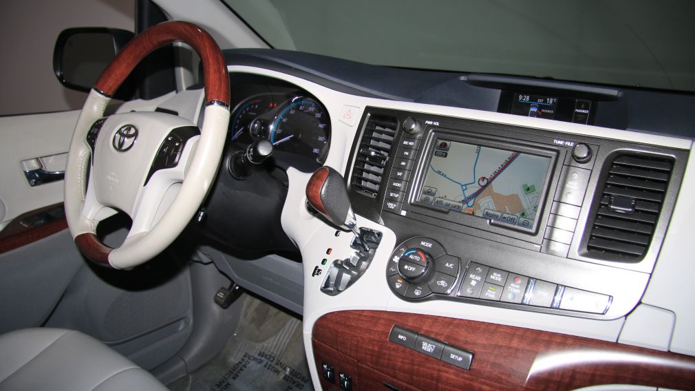 2013 Toyota Sienna XLE AWD CUIR TOIT DVD NAV MAGS BLUETOOTH #32