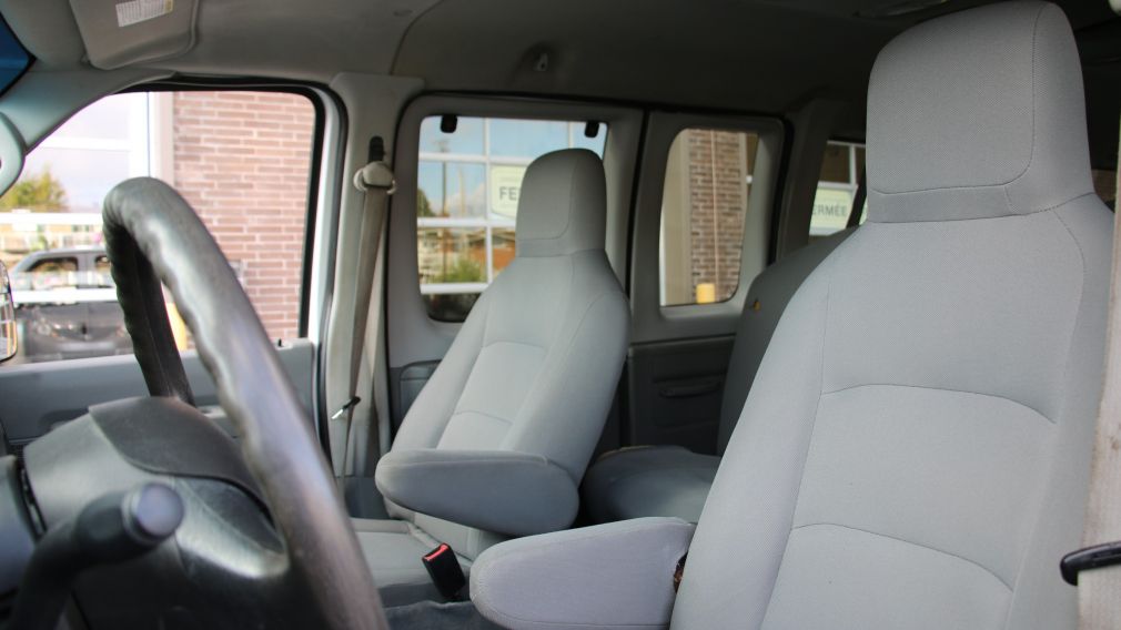 2012 Ford Econoline XLT 15 PASSAGERS #7