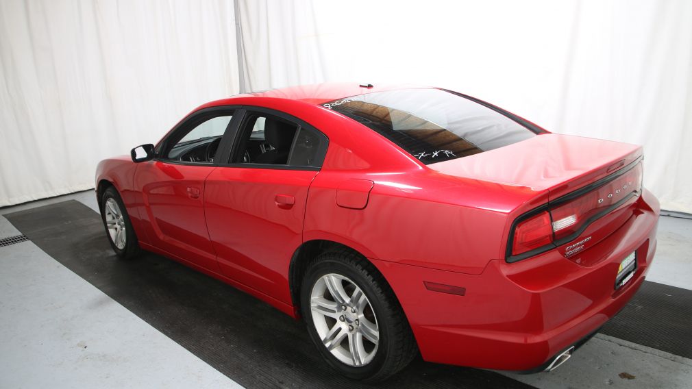 2011 Dodge Charger SXT #3