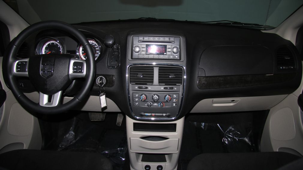 2015 Dodge GR Caravan SXT STOW'N GO AUTO A/C GR ELECT #11