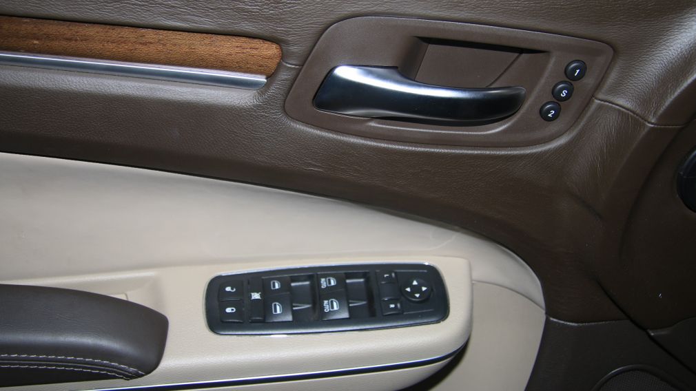 2012 Chrysler 300 Luxury Series AWD CUIR TOIT PANO NAV MAGS BLUETOOT #10