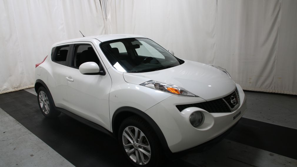 2013 Nissan Juke SV #0