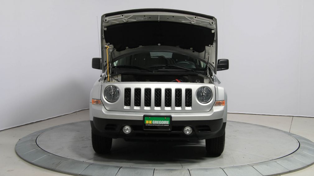 2014 Jeep Patriot North 4WD AUTO A/C GR ELECT #23