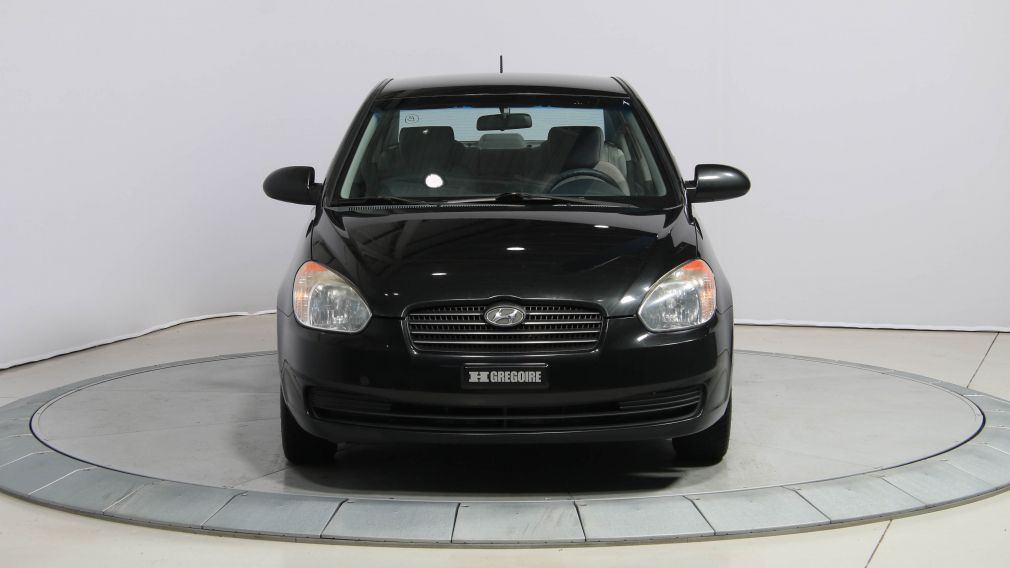 2009 Hyundai Accent L #2