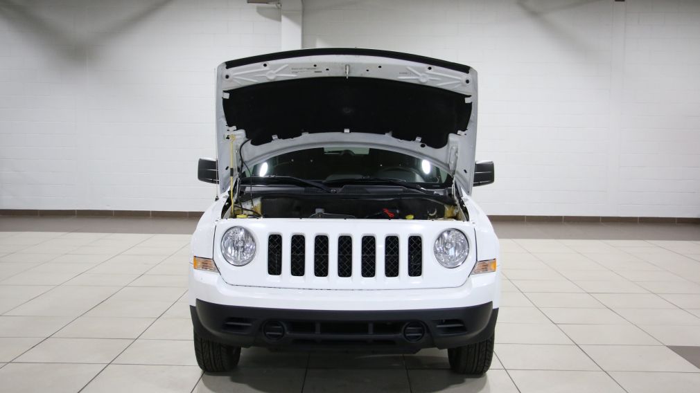 2011 Jeep Patriot North AUTO A/C GR ELECT #24