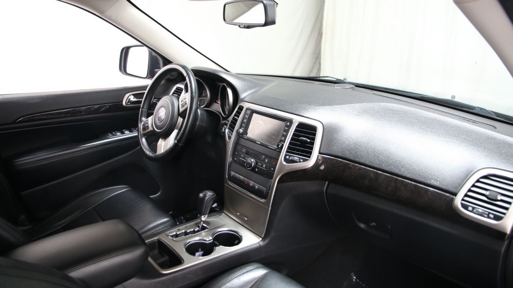 2012 Jeep Grand Cherokee Laredo #21