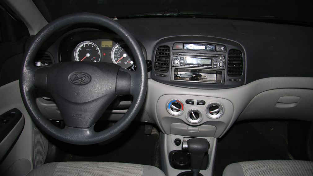 2008 Hyundai Accent GL #13