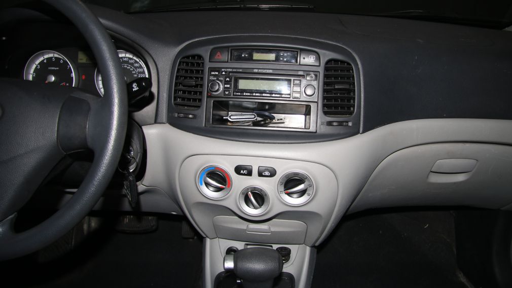 2008 Hyundai Accent GL #15