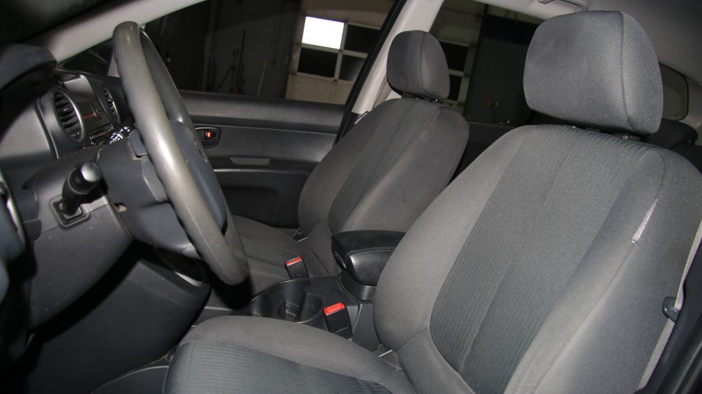 2010 Kia Rondo LX w/AC #10