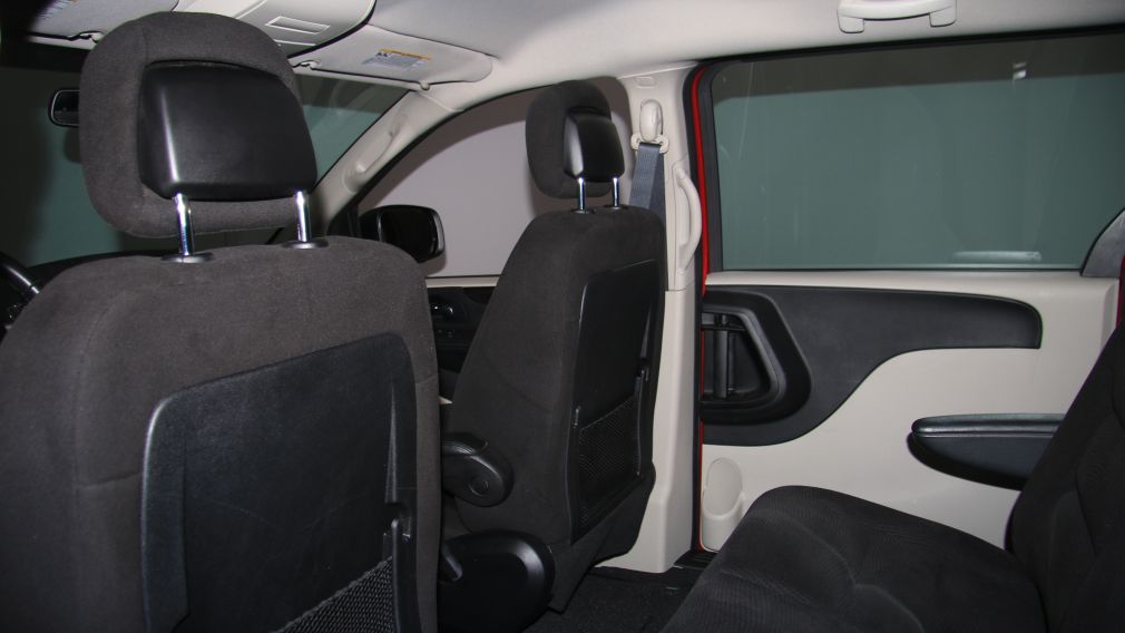 2014 Dodge GR Caravan SE A/C GR ELECT #18