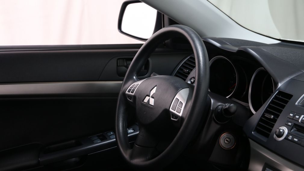 2012 Mitsubishi Lancer SE #19