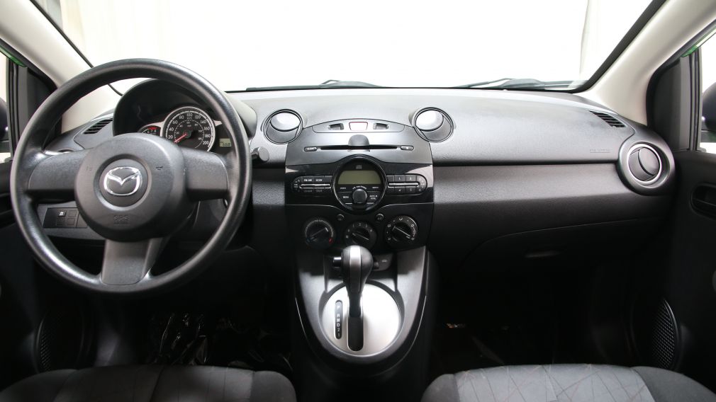 2011 Mazda 2 GX #10