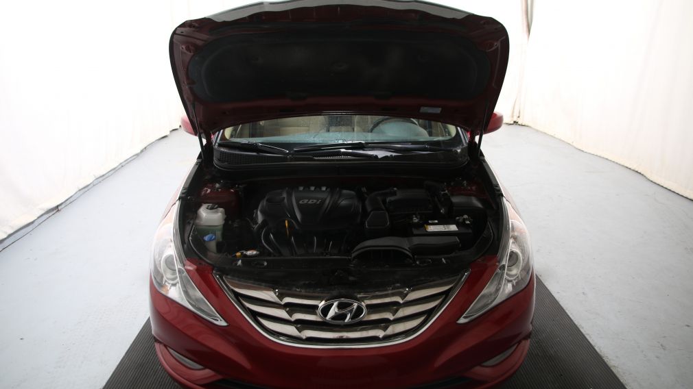 2013 Hyundai Sonata GL #20