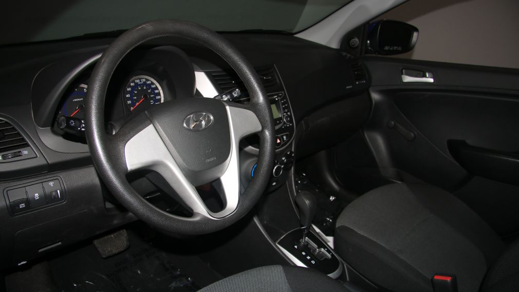 2012 Hyundai Accent L AUTO #9