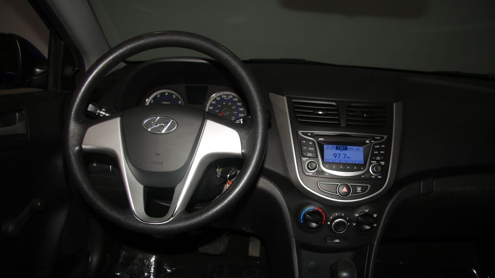 2012 Hyundai Accent L AUTO #12