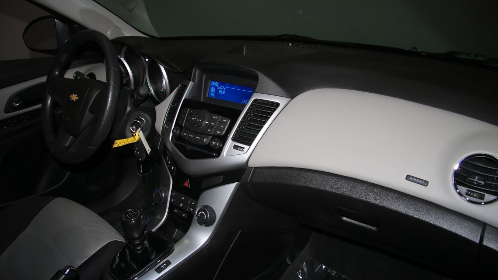 2013 Chevrolet Cruze LS+ A/C BAS KILO #19