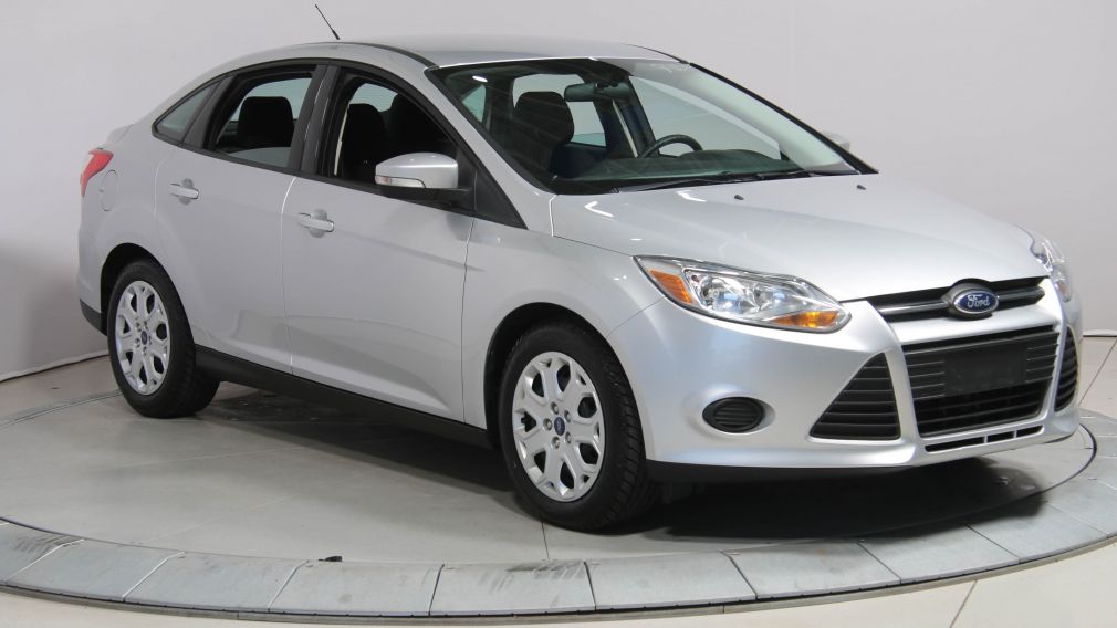 2013 Ford Focus SE #0